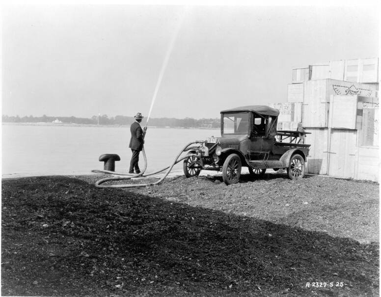 Water Pump attached to Model T 1925 Water Pump attached to Model T 1925